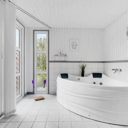 Beautiful Home In Sydals With Sauna Tatil Evi